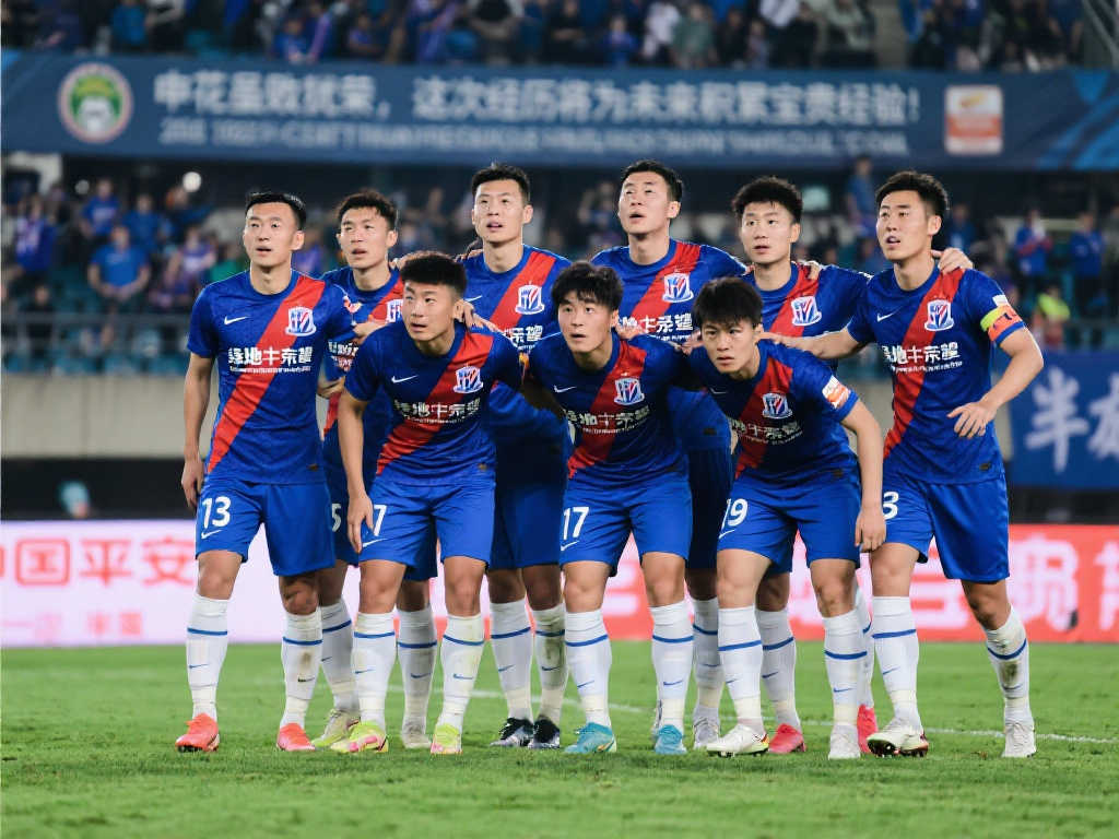 多名球员 多名球员