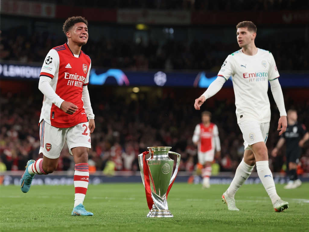 多條戰線中 多條戰線中